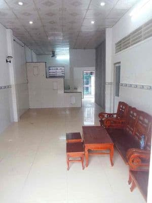 CHO THUÊ NHÀ TRỆT 2PN HẺM NHÁNH ĐƯỜNG CÁCH MẠNG THÁNG 8 BÌNH THUỶ 5TR