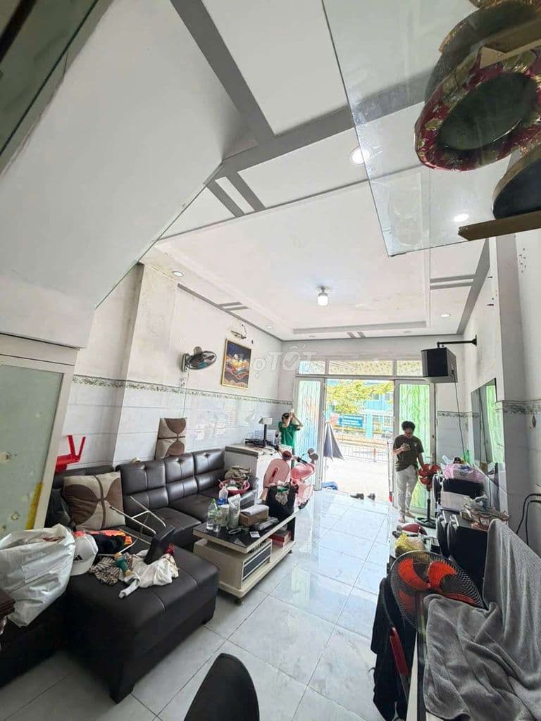 bán nhà mặt tiền Quốc lộ 50 - Ảnh 3