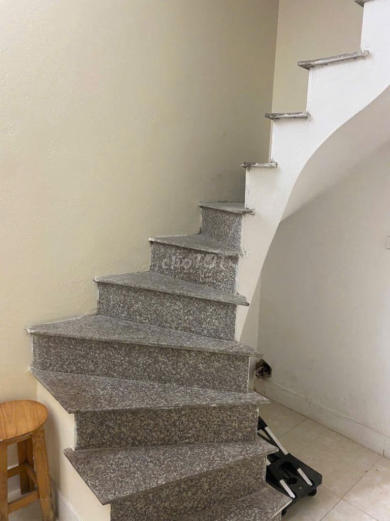 Cho thuê nhà ở Ngõ Giếng phố Đông Các, phường Đống Đa, HN giá 3.5tr - Ảnh 3