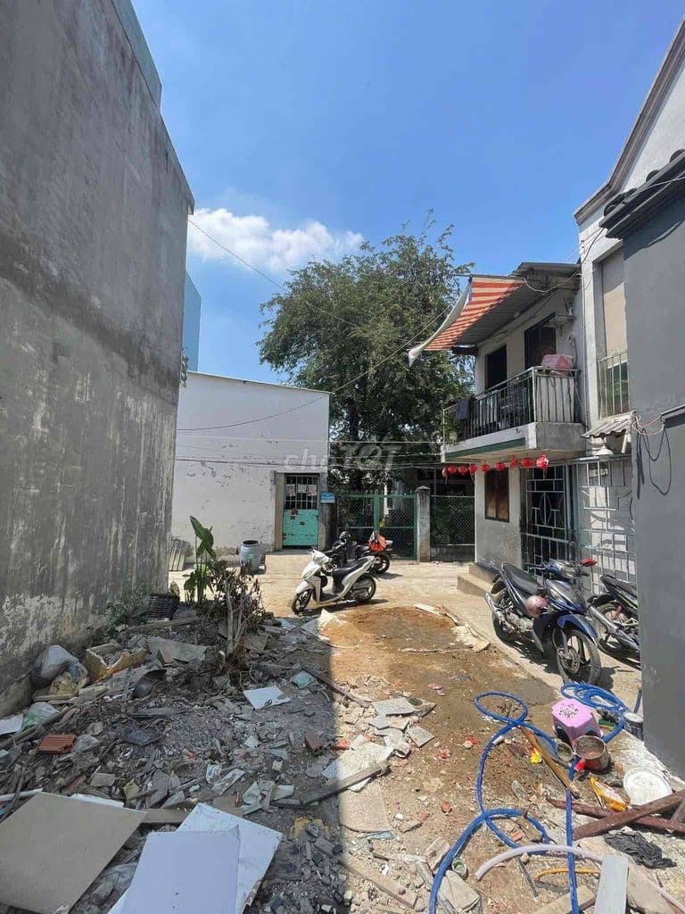 Lô Đất 59m2 Full Thổ Sổ Riêng Lê Văn Việt - Ảnh 2