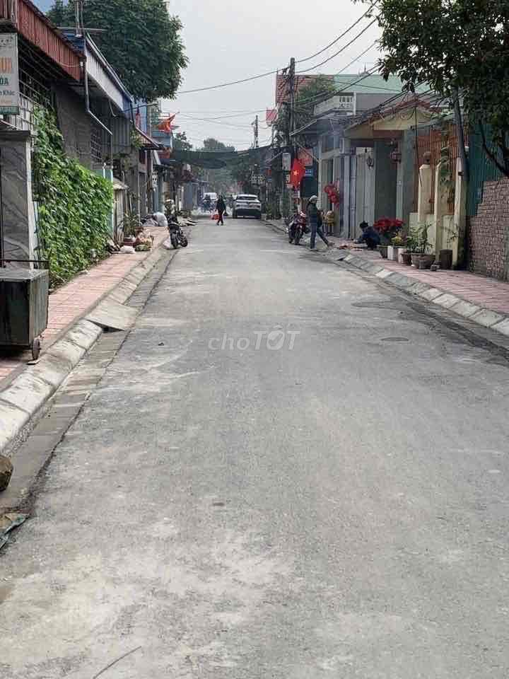 nhỉnh tỷ lô2 mặt tiền đất chương mỹ - Ảnh 2