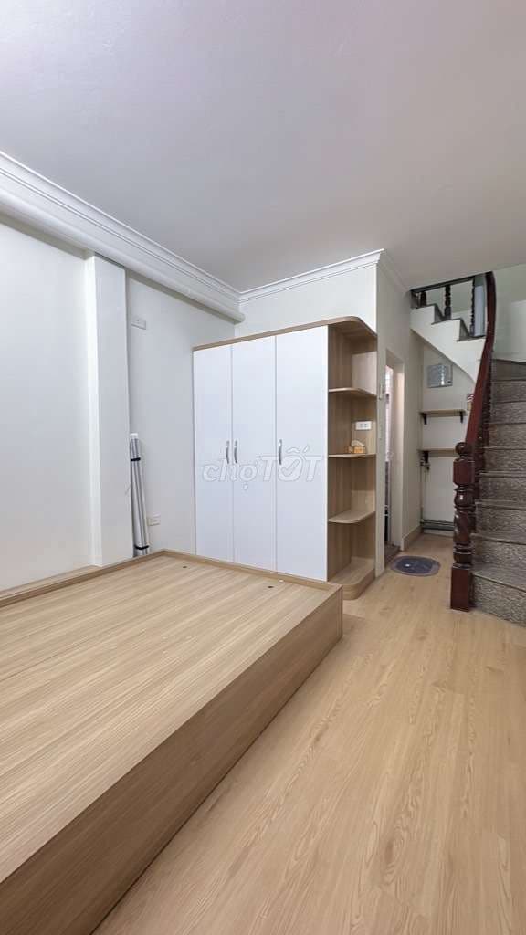 BÁN NHÀ TT TẦNG 2 PHỐ HUẾ , 3 NGỦ, 2 VỆ SINH ,SỔ RIÊNG, HƠN 3 TỶ - Ảnh 2