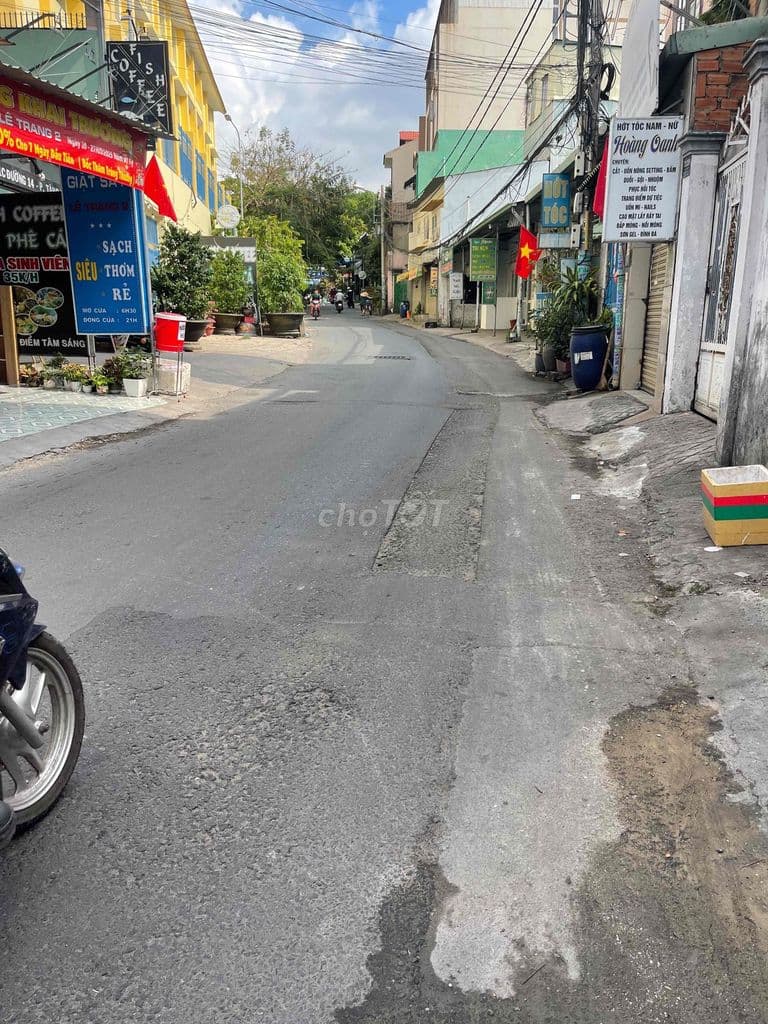 Nhà MTKD sẵn TN 22tr/th. MT Đường 14 Đình Phong Phú. 100m2 Thổ cư - Ảnh 3