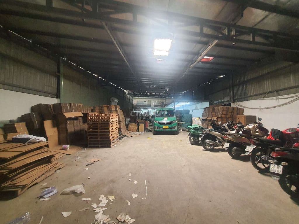 Cho thuê kho xưởng hẻm xe tải Phường Tân Hưng– Quận 7