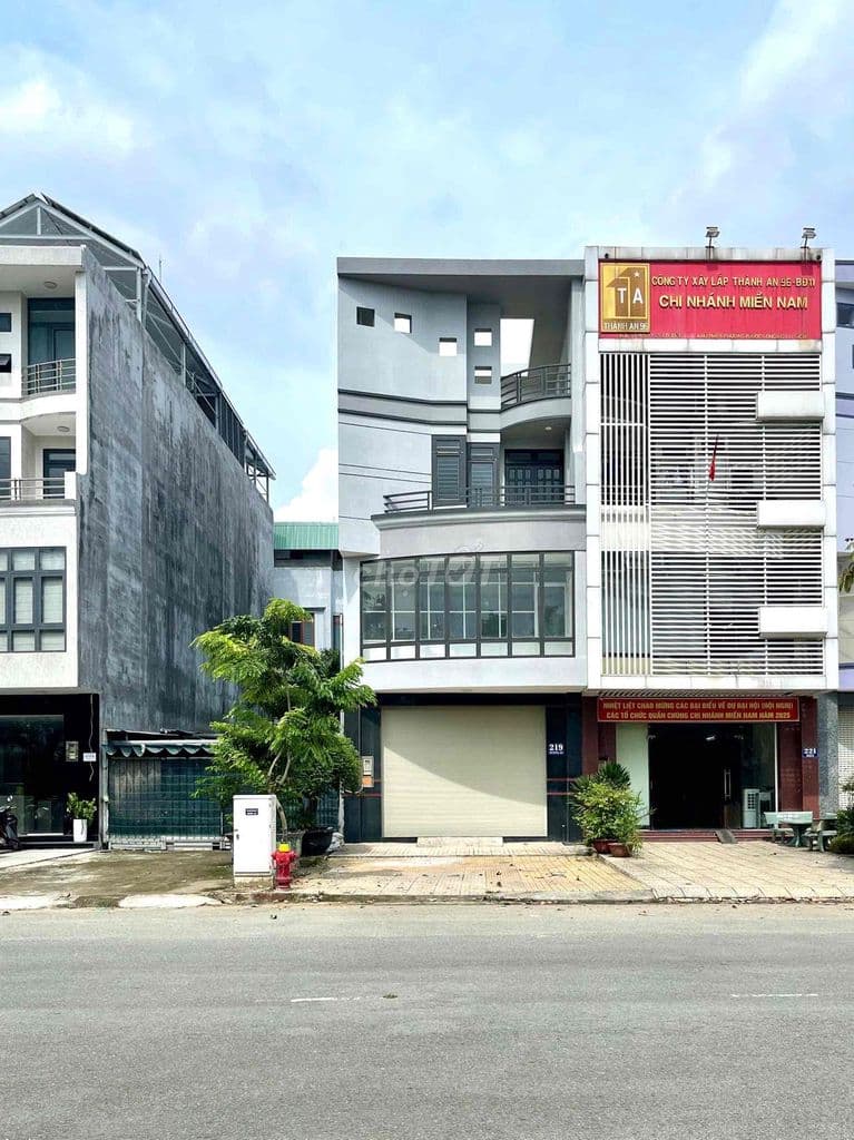 Nhà 4 tầng - kdc Gia Hoà - đường 30m - 156m2 ( 6 x 26)- 22 tỷ tl mạnh - Ảnh 2