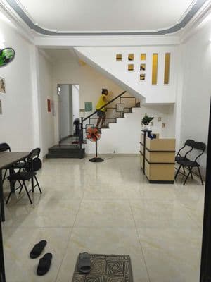 MẶT BẰNG ĐẸP CÓ PHÒNG Ở LẠI MẶT TIỀN CHU MẠNH TRINH