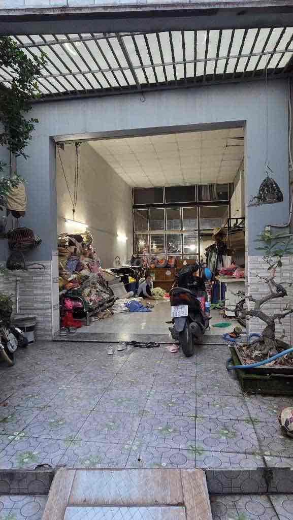 Nhà CẤP 4 Đ LÊ VĂN KHƯƠNG,Phường TTH,Q.12,dt 88m2(4mx22m).Hẻm4m, 4,4Tỷ - Ảnh 2