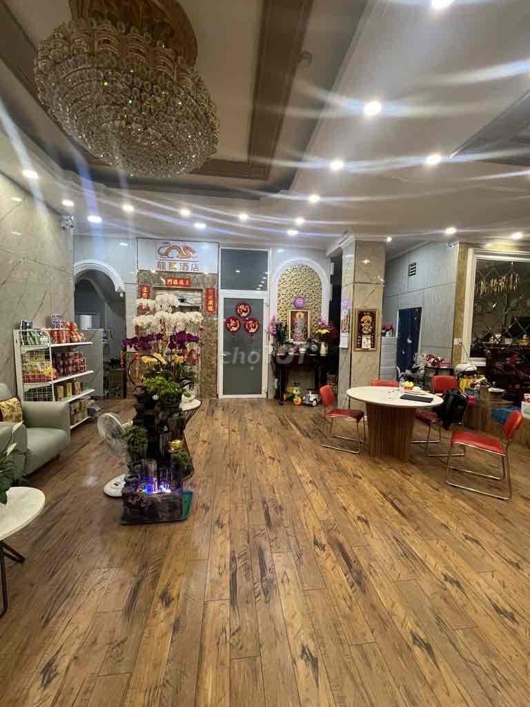 BÁN KHÁCH SẠN KHU TÊN LỬA DOANH THU 350 TRIỆU/tháng ( 400m2 - 6 tầng .