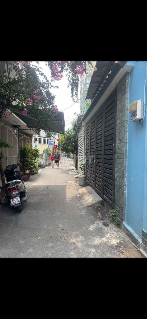 Nhà đường Quang Trung