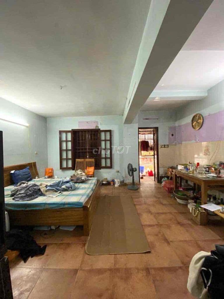 Ảnh thật giá đầu tư tập thể ĐHNT phố Chùa Láng sổ đỏ Đống Đa 41/80 m2 - Ảnh 3