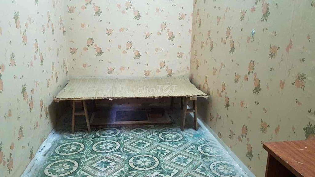 Phòng chính chủ 1,1 triệu/thang ở Nguyễn Ngọc Vũ