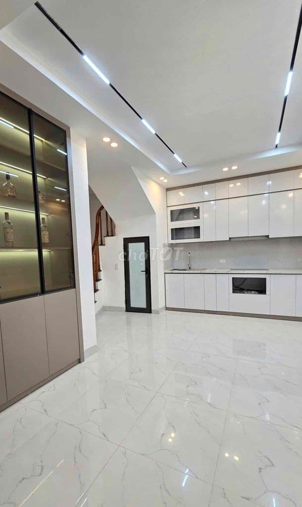 NHÀ PHỐ TÂN TRIỀU - NHỎ XINH - Ở NGAY - GIÁ TỐT- Dt 30m2*4T