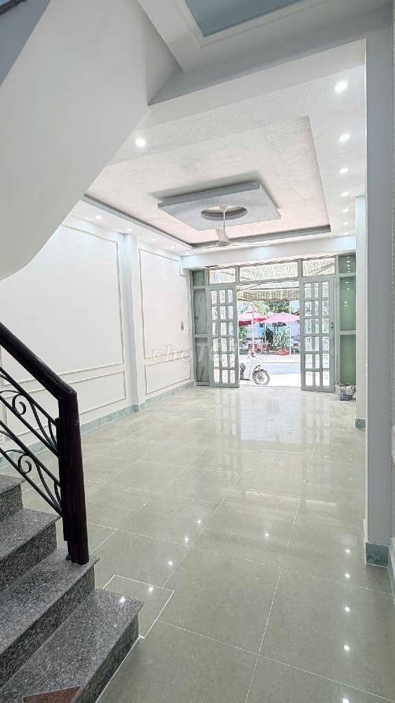 Nhà MTKD 1T2L, ST đường 12m lề 3m khu dân cư Lý Chiêu Hoàng Khang Điền - Ảnh 3