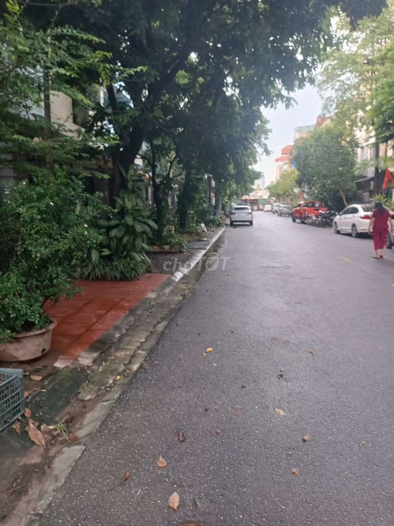 Biệt Thự Đại Mỗ – 188m², Ngang 10,5m, 4 Tầng
-10,5 tỷ - Ảnh 2