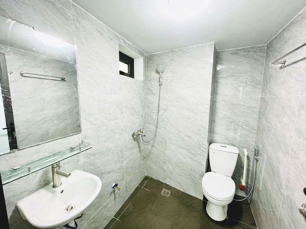 Cho thuê Sàn 150m2 chỉ có 90K/m2 . Phù hợp Văn phòng , kết hợp kho - Ảnh 3