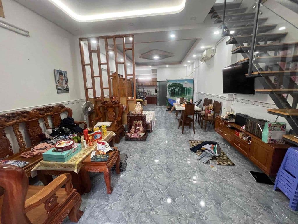 Bán nhà ngang 5x15m 2Tầng 3pn hẻm 3m cao ráo gần Phú Mỹ Hưng quận 7.