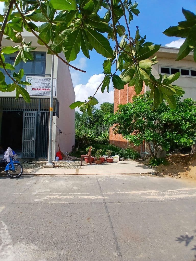 2 Mặt Tiền 5x16 - SHR - giá 1tỷ550 - Gần Nút giao TL15 & Vành Đai 4