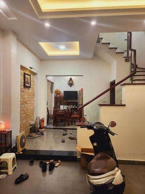 Đội Cấn, 15m ra oto, dân xây, full nội thất, dân trí cao, văn minh