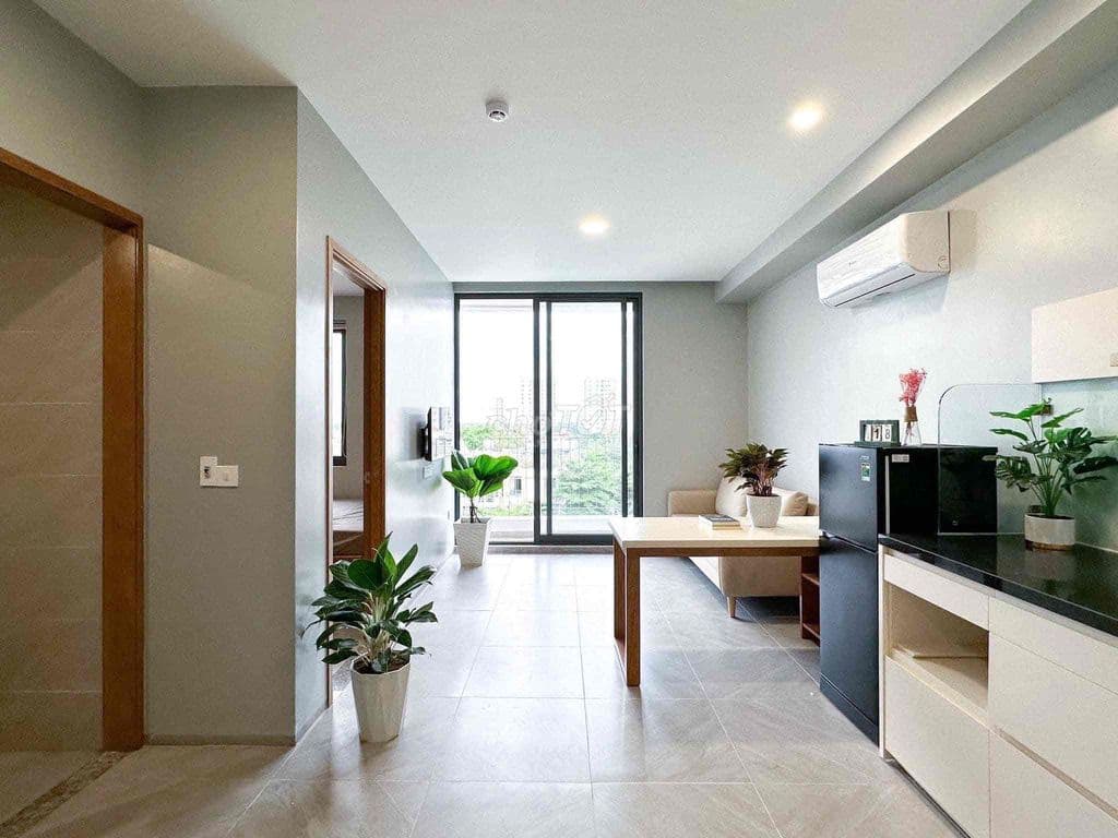 Căn hộ penthouse 1 phòng ngủ giá mềm full nội thất bancol rộng thoáng