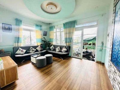 CHO THUÊ NHÀ CÔ GIANG – ĐÀ LẠT (FULL NỘI THẤT) Vị trí: Đường Cô G