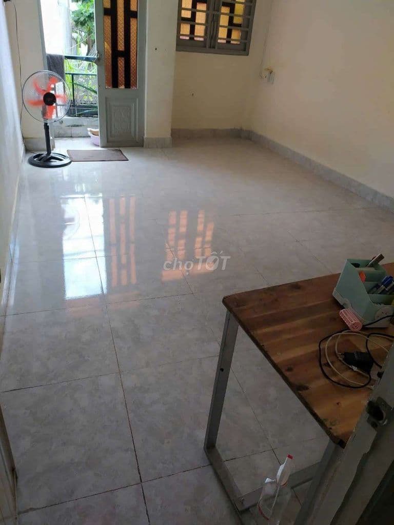 chính chủ bán nhà 1 trệt 1 lầu 2pn, nhà nở hậu 4m, dài 9m. hẻm ôtô 7m - Ảnh 3