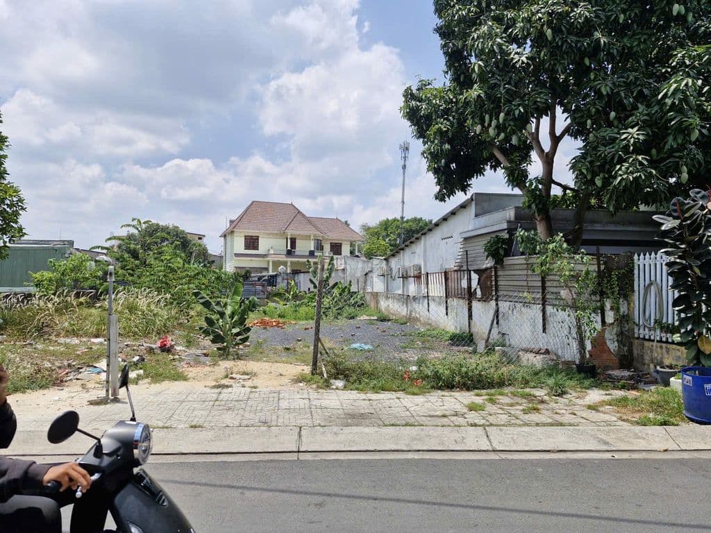 Bán đất thổ cư-mặt tiền-rộng 8m-buôn bán-nhỉnh hơn 7 tỷ