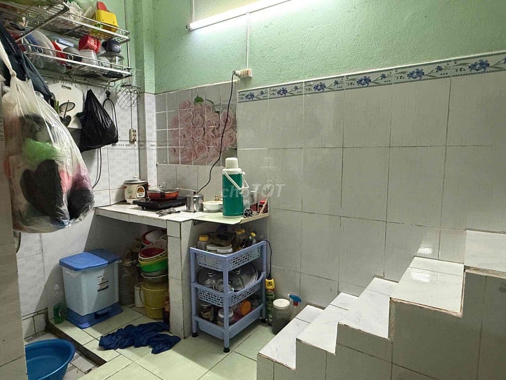 NHÀ 2TẦNG BTCT NGAY TÔ KÝ, PHÁP LÝ RÕ RÀNG, CHỈ 2 TỶ, VÔ Ở NGAY Ạ - Ảnh 3