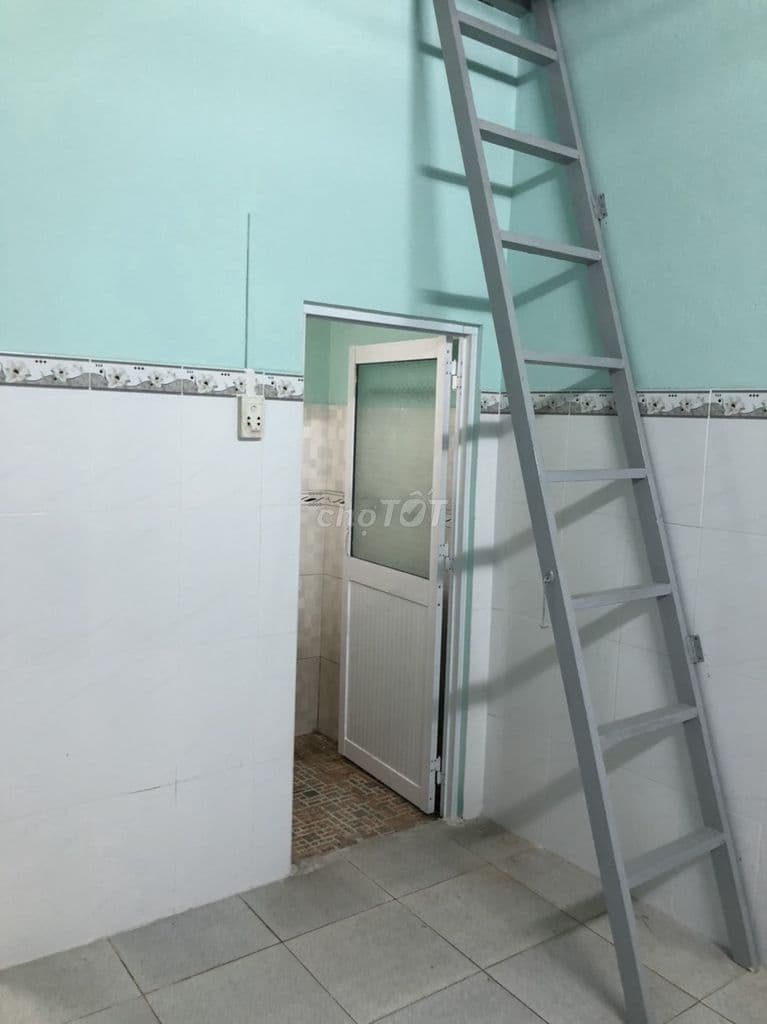 Phòng trọ gần CV Phần mềm Quang Trung Q12 QL1 30m2