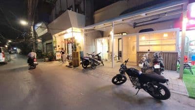 Cho thuê tầng 1 shophouse 60 m² tại Ngõ 5 Láng Hạ.
