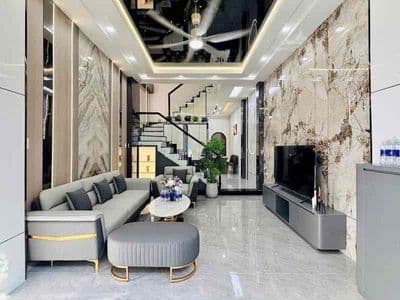 nhà 3 tầng MT gần bến xe giá chỉ 10tr full noi that