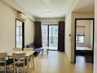 Căn hộ 69m2 ( 2pn ) - giá 9.5 triệu - Đầy đủ nội thất - view hồ bơi
