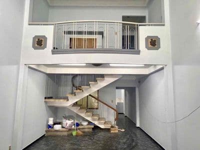 Mặt Tiền Trần Thị Nghỉ . trệt 2 lầu 5pn -3Wc