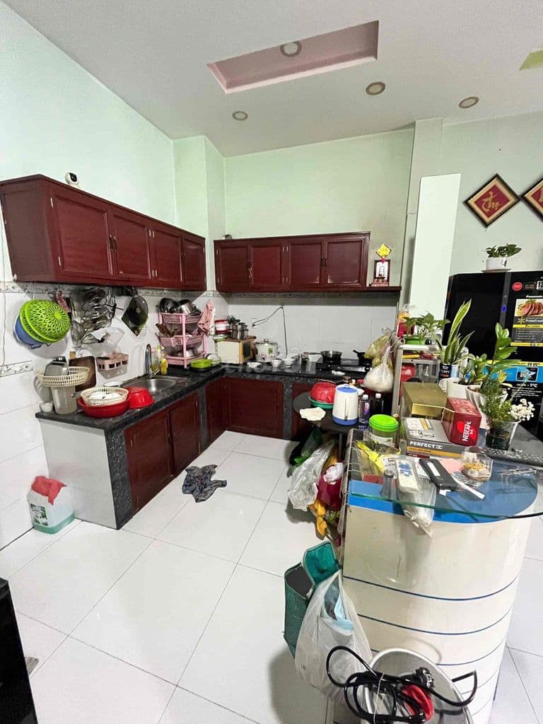 BÁN GẤP NHÀ 3 TẦNG: 4PN, ĐƯỚNG SỐ 8, p.LINH XUÂN - Ảnh 2