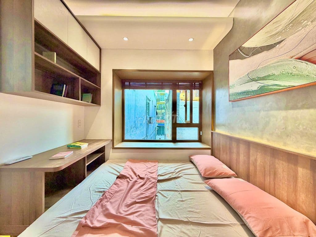 Bán nhà đẹp mới tinh, vào ở ngay chỉ chưa đến 5 tỷ ngay gần Cầu Kiệu. - Ảnh 3