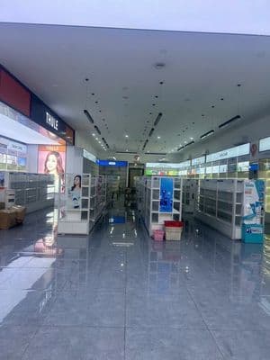 TÒA NHÀ MTNB KẾ BÊN CÔNG VIÊN BÌNH PHÚ 9x25m 5 Tầng
