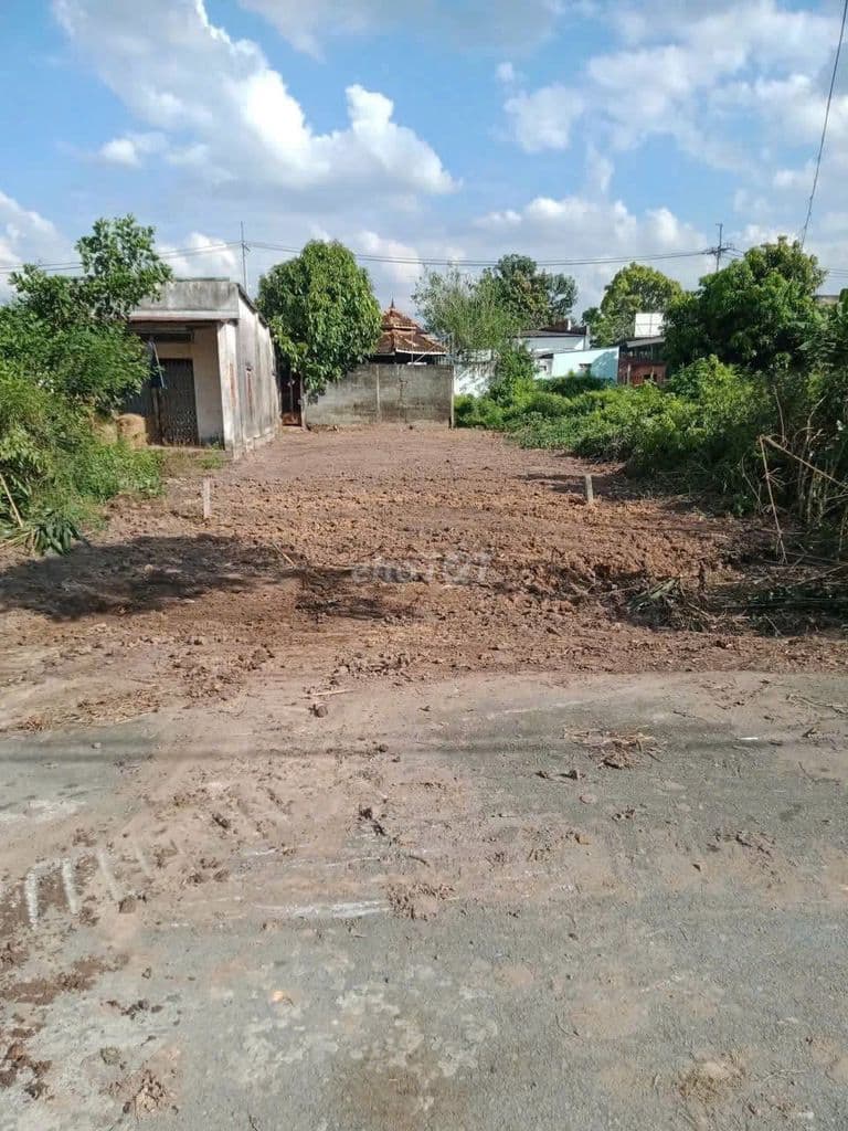 Thanh lý nhanh lô đất cho ông bác-220m2 thổ cư xã phước thạnh-350tr tl