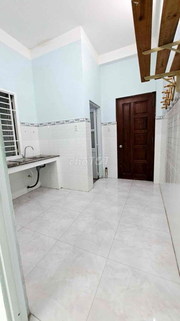 Phòng trọ 30m2 loại 1 phòng ngủ riêng biệt ngay Bình Thạnh