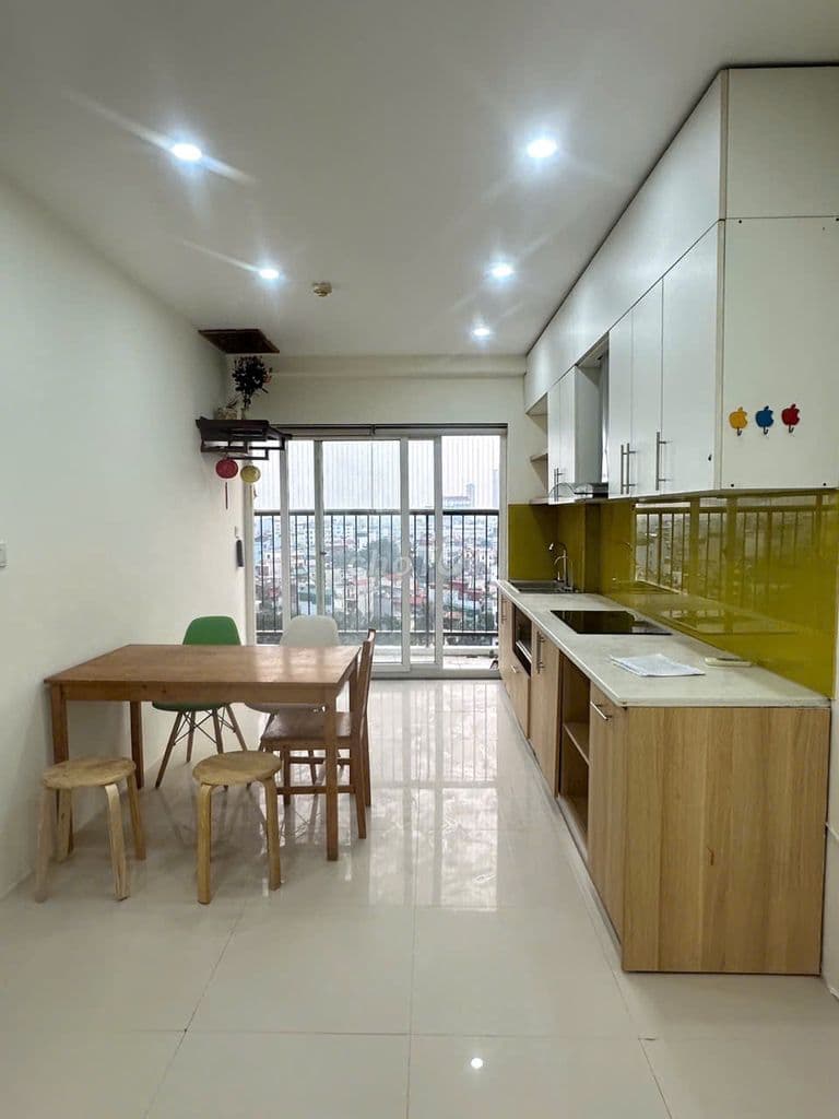 Chính chủ chuyển nhượng căn 3pn đủ nội thất tầng 9 đang làm sổ