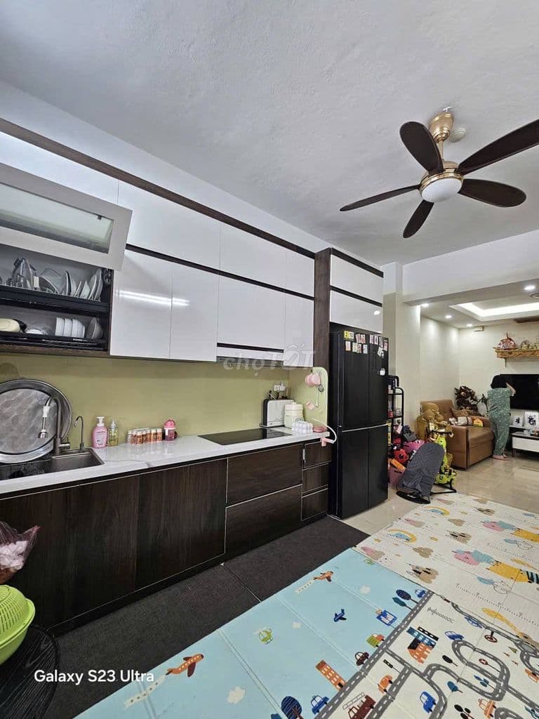 CC A3 Học Viện Quân Y, vị trí đẹp gần KĐT Văn Quán, SĐCC, 70m2, 4.Xtỷ