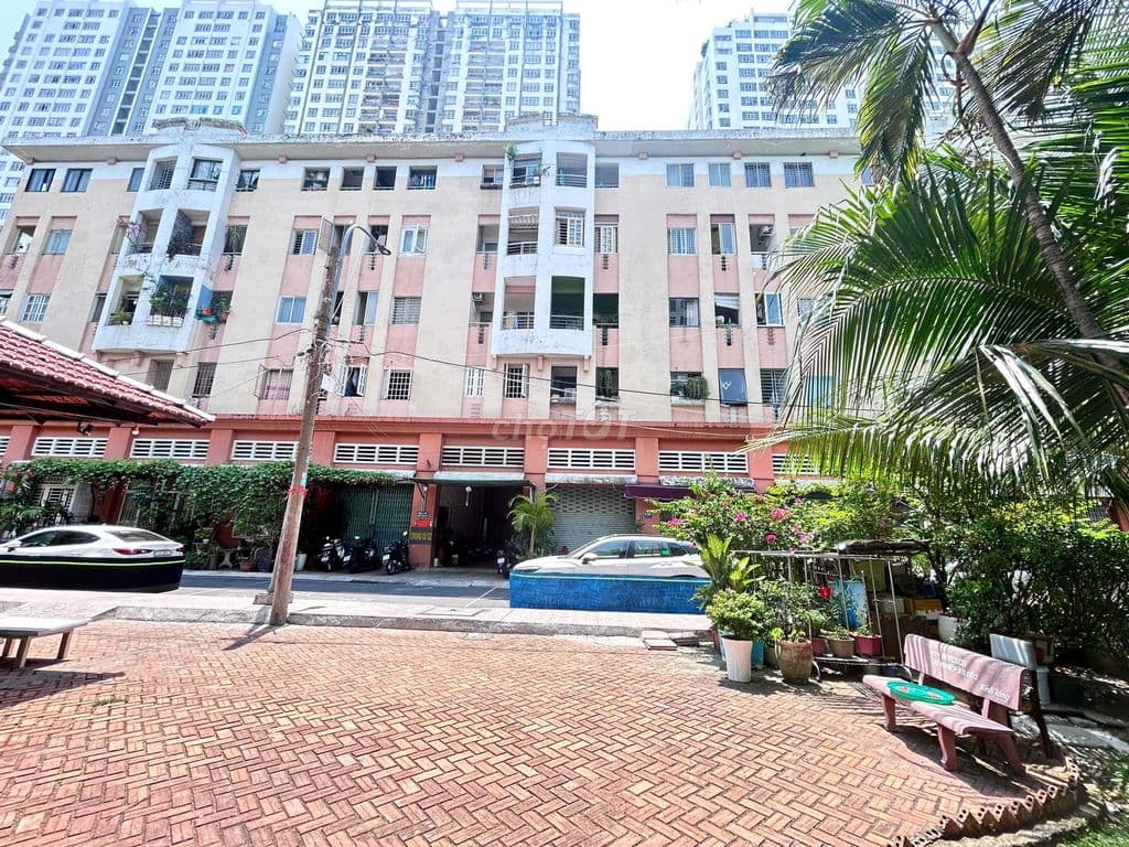 🌹🌹🌹 CC 52 P5 Q8 , 2PN 49m2 SHR , sd thang máy, ngay TTHC Q8