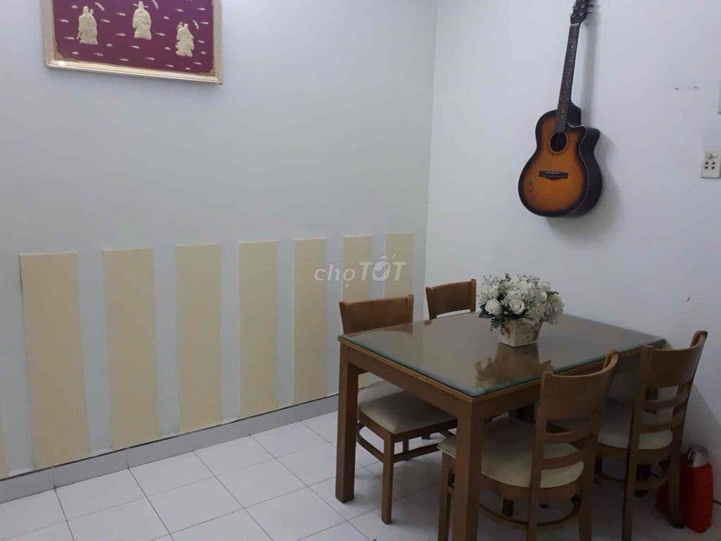 Bán căn hộ Nhiêu Tứ 43m 1 phòng ngủ, 1wc, bancon 3ty1