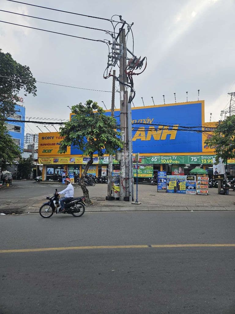 Nhà mặt tiền tỉnh lộ 10 kinh doanh mua bán - Ảnh 2