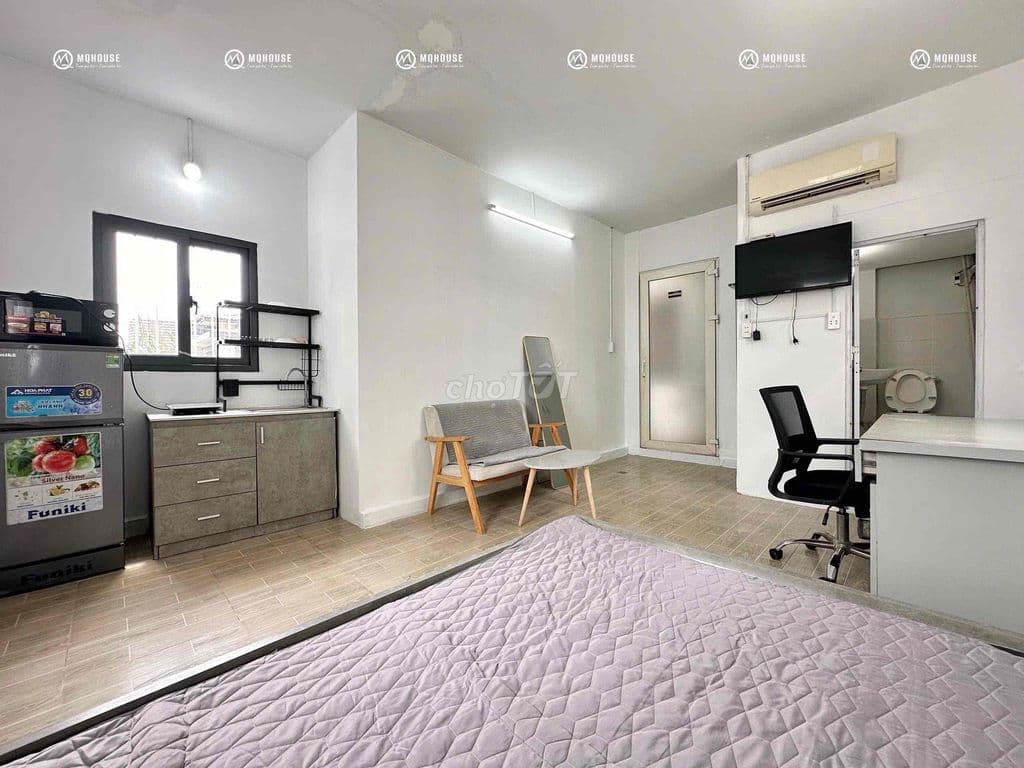 CHDV full nội thất studio cửa sổ cực thoáng ngay sân bay Tân Sơn Nhất - Ảnh 2