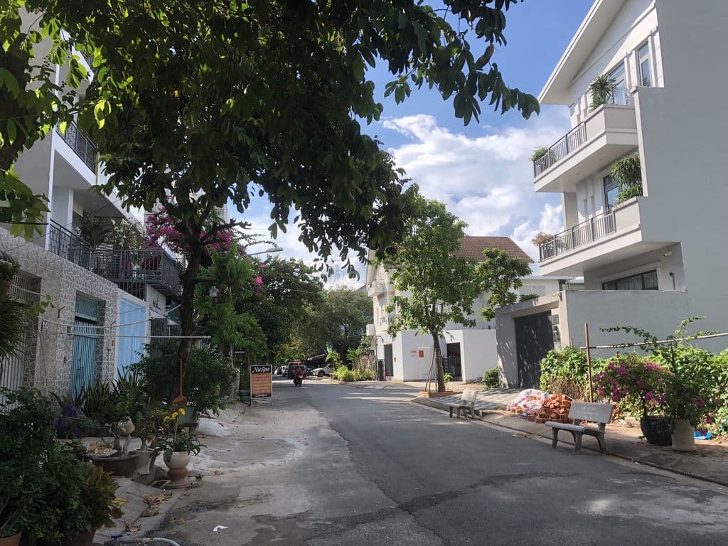 Bán nền Biệt thự 10x21 đường Bình Lợi- Đặng Thùy Trâm Gía chỉ 81tr/m2 - Ảnh 2