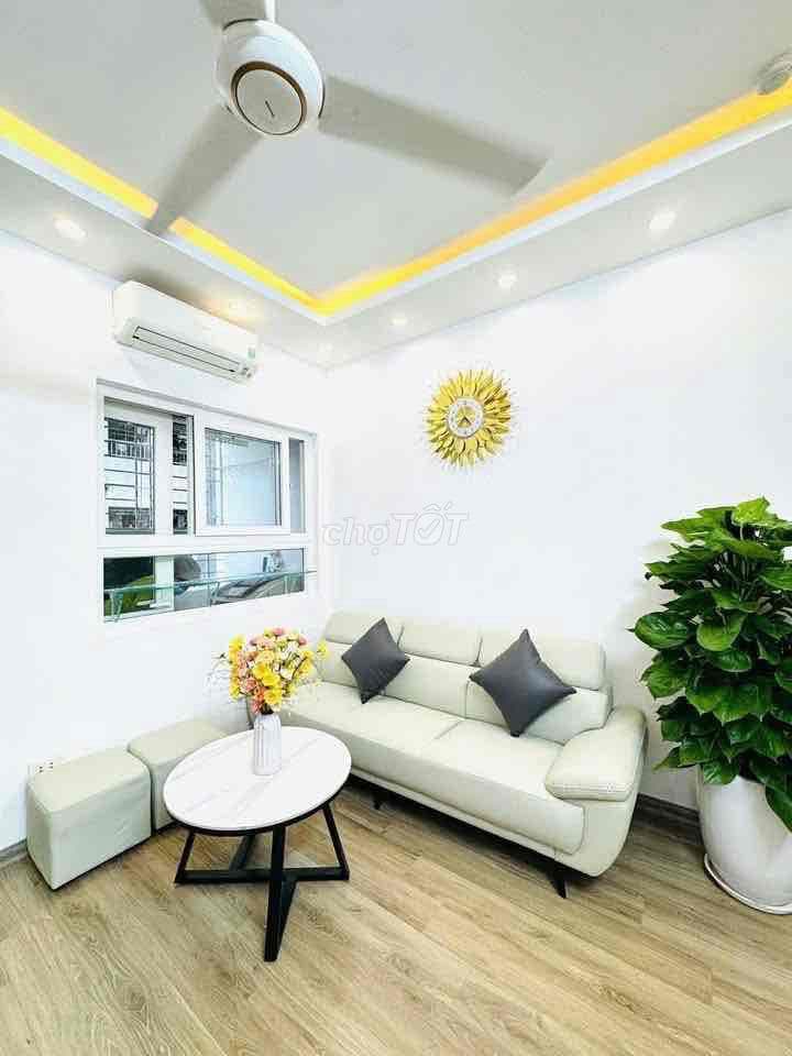 Nhà Bùi Xương Trạch, 2 thoáng, KD, gần phố, sổ CC, không QH, DT37m2*5T