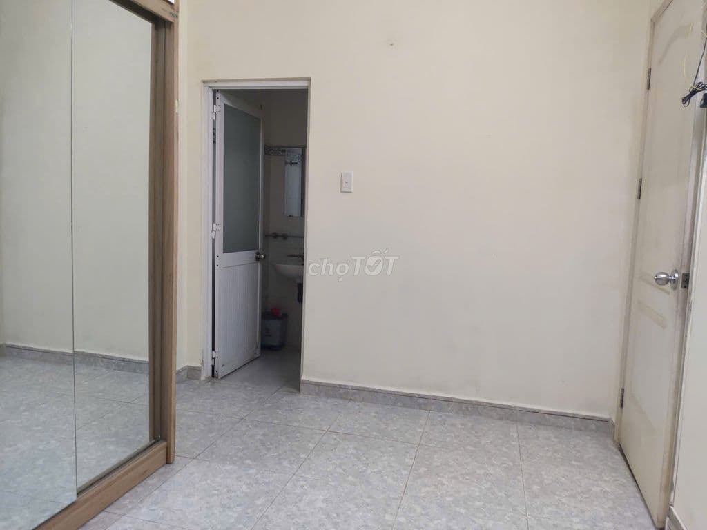 Cho thuê hộ Khang Gia Gò Vấp giá 7 tr tr/th. Nha trống - Ảnh 2