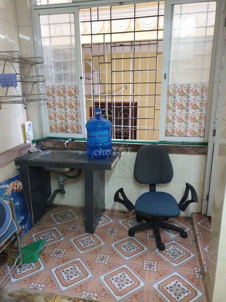 còn phòng ngõ thống nhất phố đại la hà nội 2tr5 - Ảnh 2