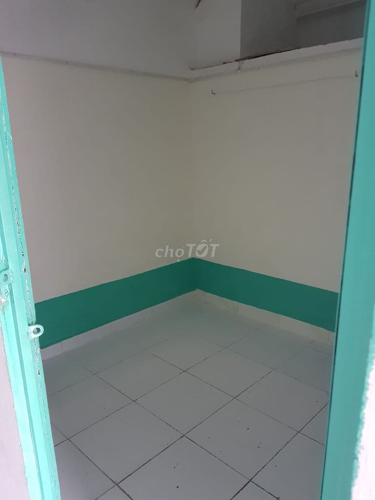 CHO THUÊ PHÒNG TRỌ GIÁ RẺ 1.800K TRUNG TÂM ĐƯỜNG HỒ VĂN HUÊ PHÚ NHUẬN - Ảnh 3