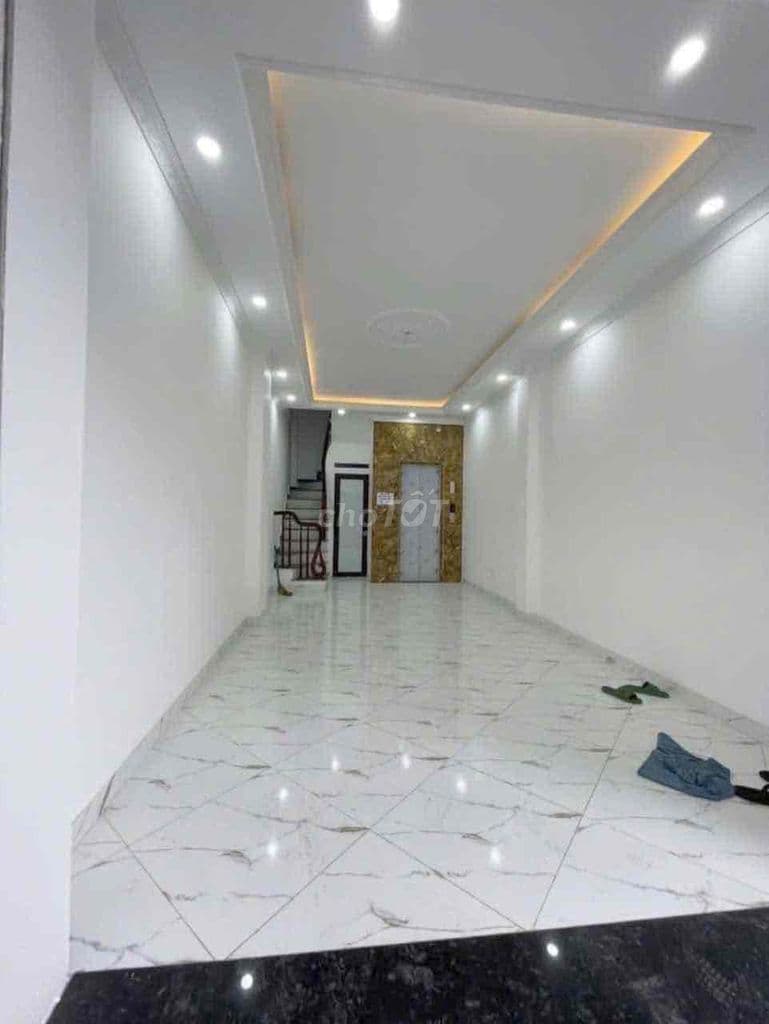 Bán Nhà Tựu Liệt Thang Máy Ô Tô Qua Nhà 35m 6 Tầng Giá 7,6 Tỷ