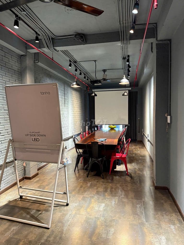 BÁN GẤP NHÀ ĐẸP 136 NGUYỄN HỮU TIẾN, GIÁ 11,9TỶ - Ảnh 2